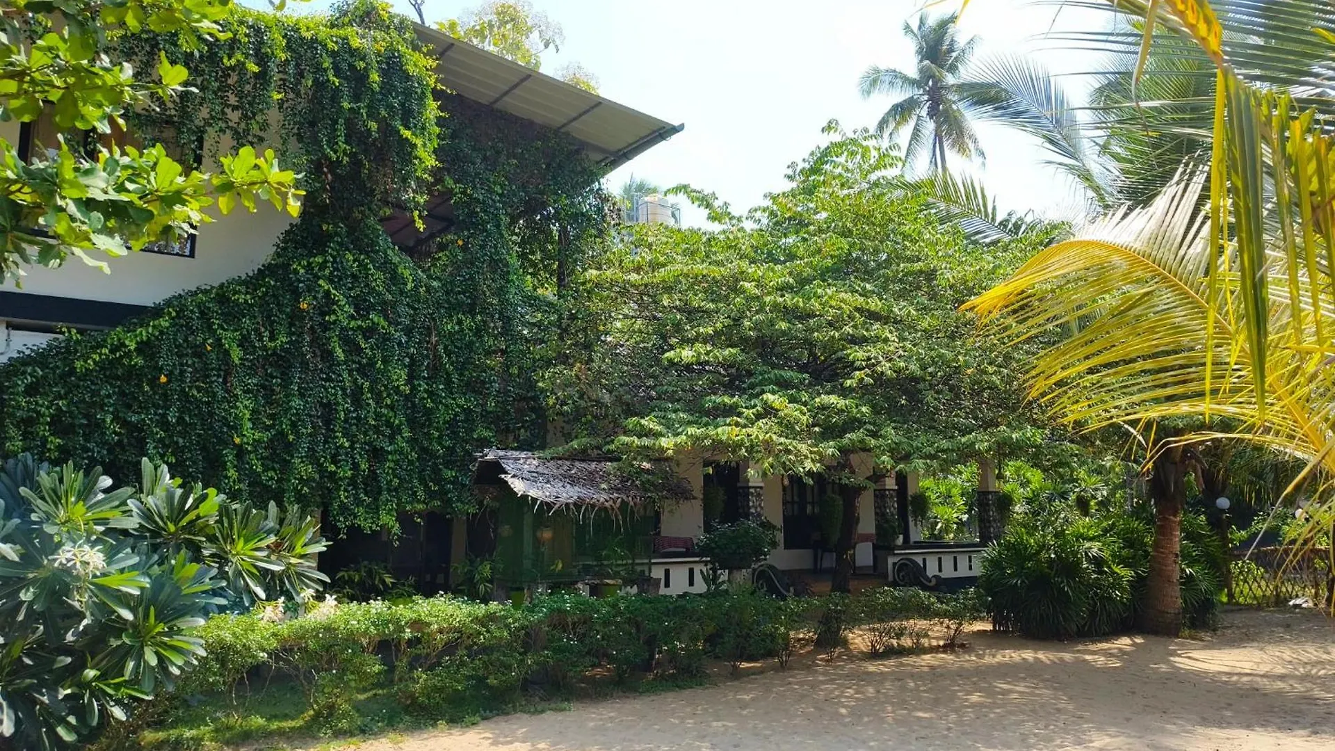 Apartament Marari Blue Waves Mararikulam Kwatera prywatna